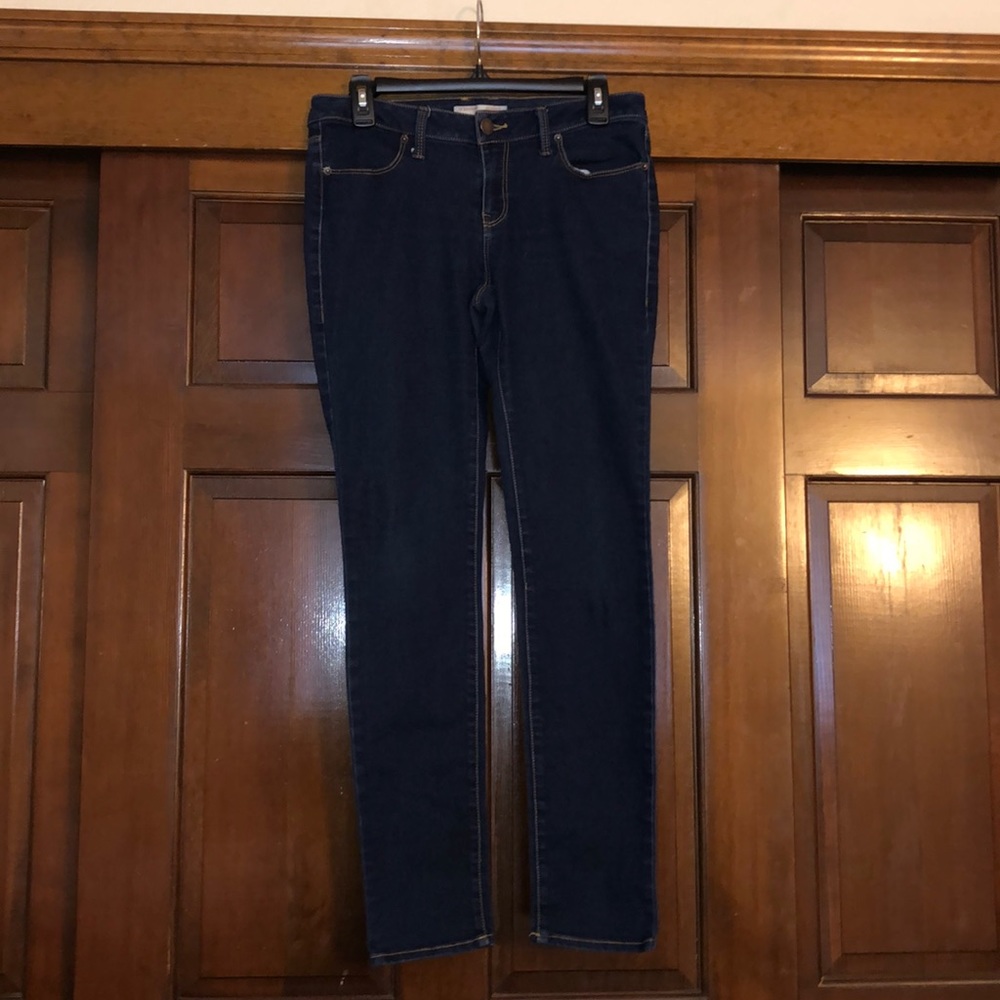 Dark blue jeans